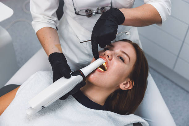 Best Emergency Wisdom Tooth Extraction in Coralville, IA