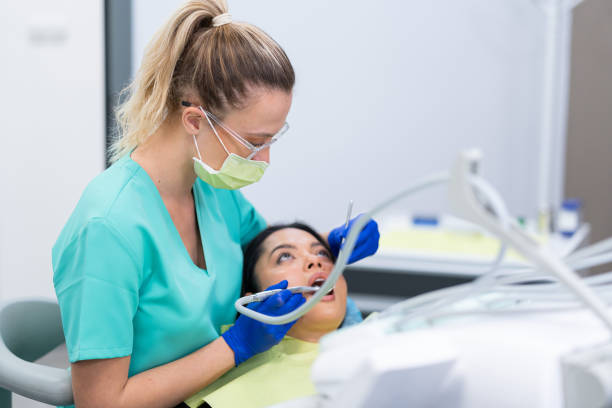 Best Walk-In Emergency Dental Services in Coralville, IA